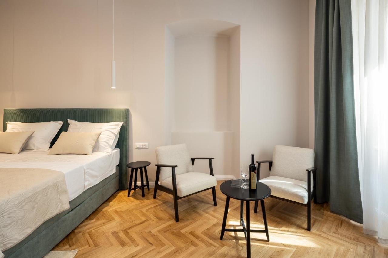 Boutique Lux Rooms Odello Split Old Town Bagian luar foto