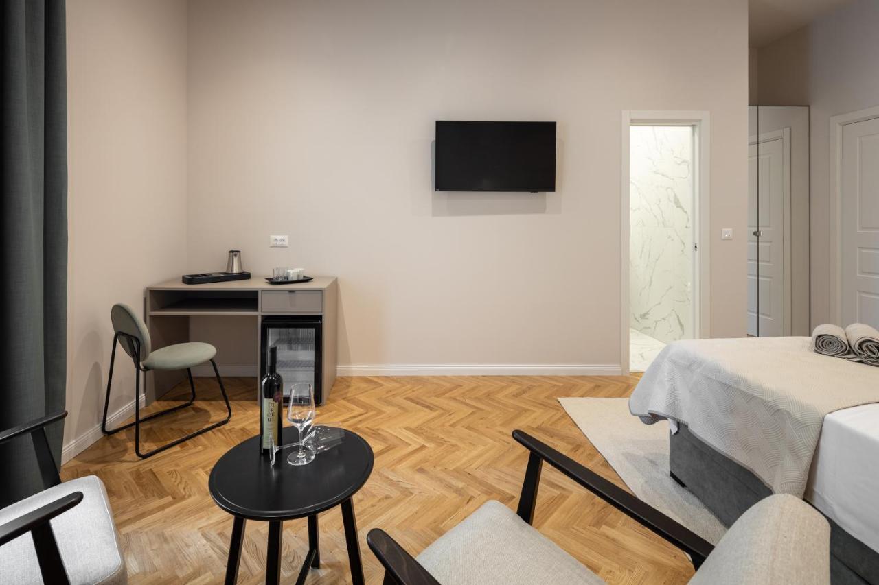 Boutique Lux Rooms Odello Split Old Town Bagian luar foto